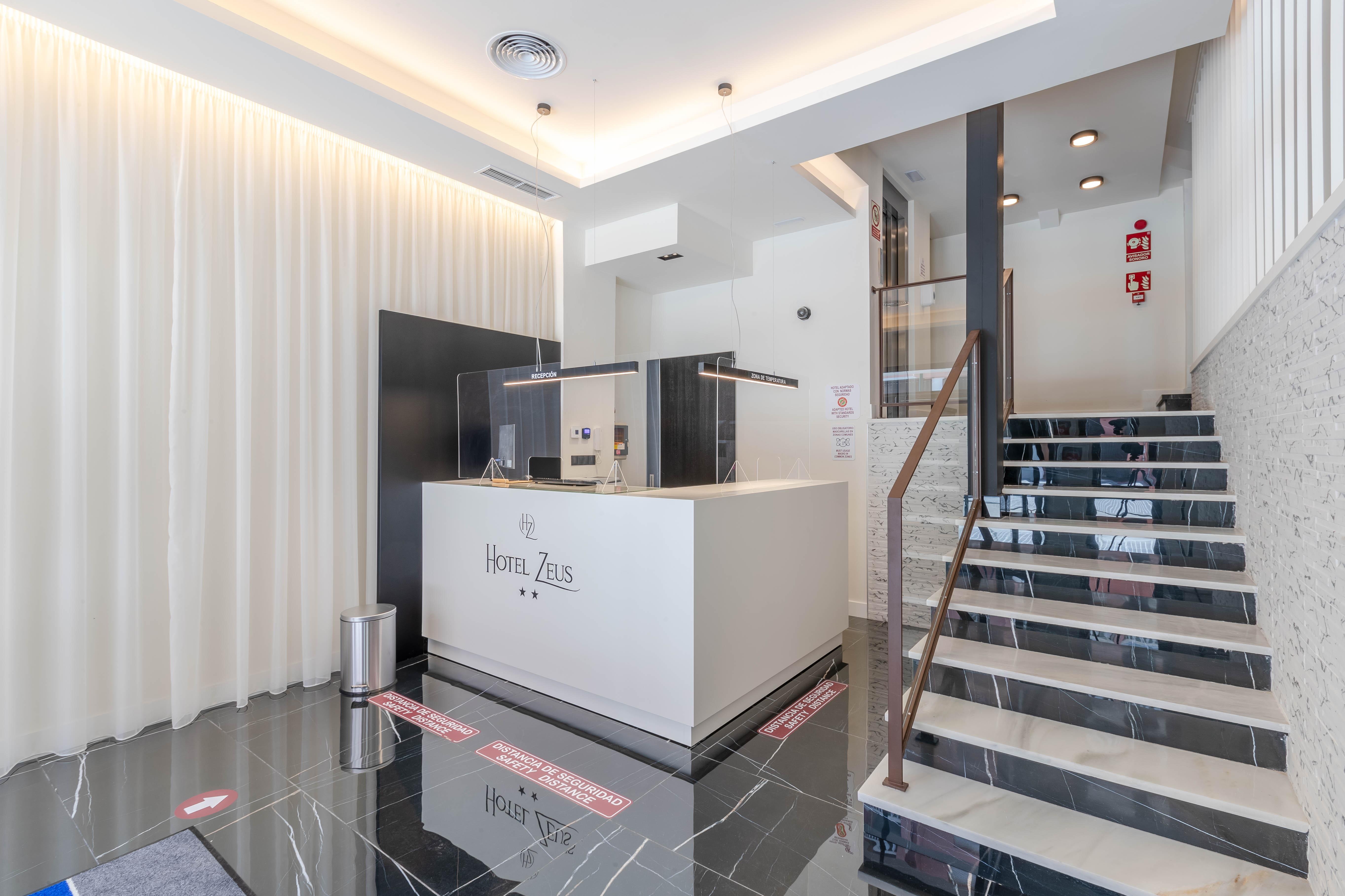 Hotel Zeus Málaga Esterno foto