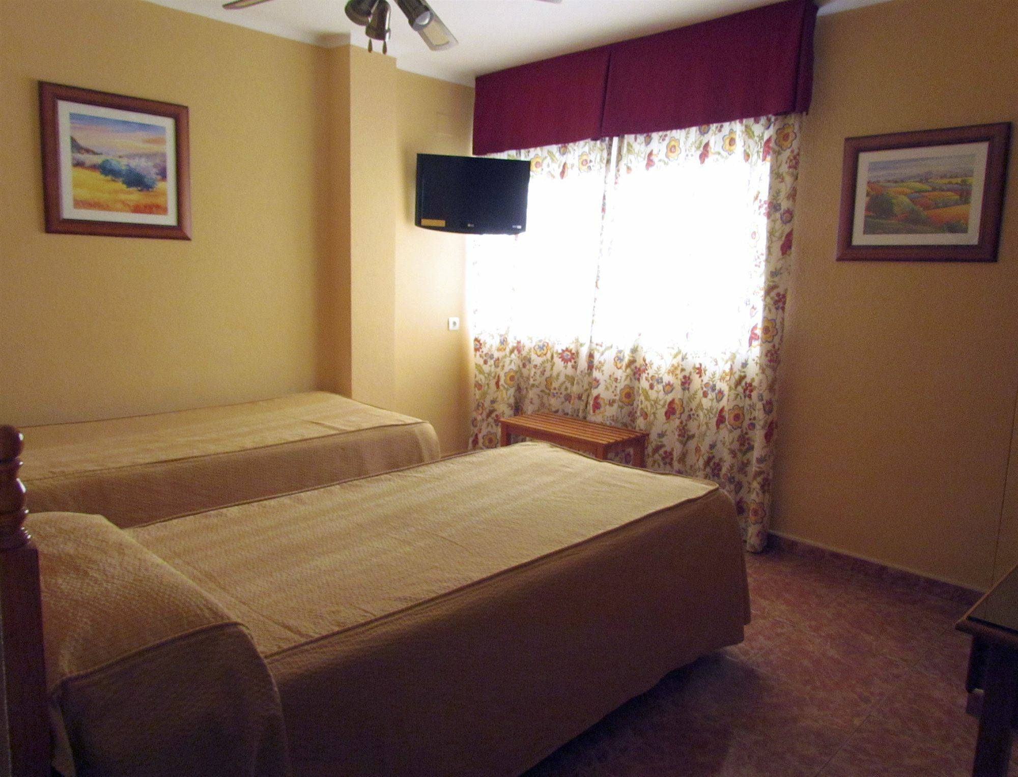 Hotel Zeus Málaga Esterno foto